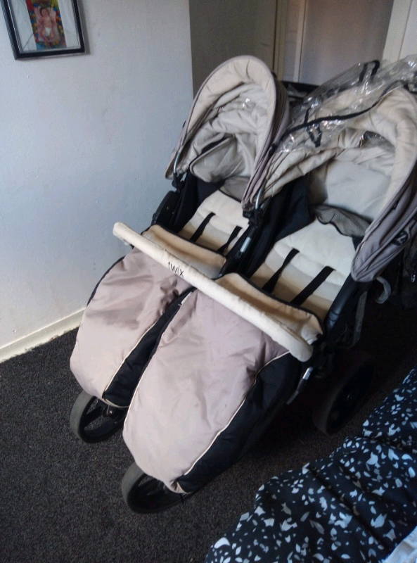 gumtree double stroller